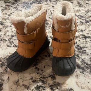 Cat & Jack Tan and Black Kids Rain & Snow Boots